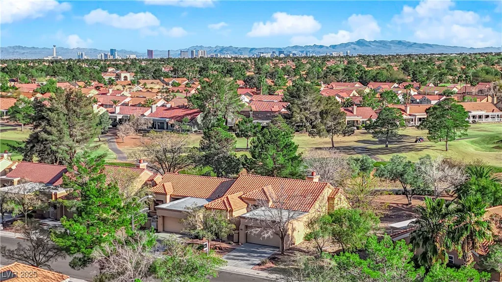 9013 Litchfield, Las Vegas, NV 89134