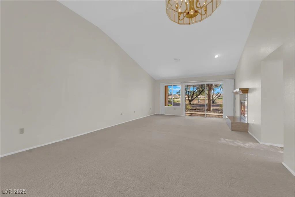 9013 Litchfield, Las Vegas, NV 89134