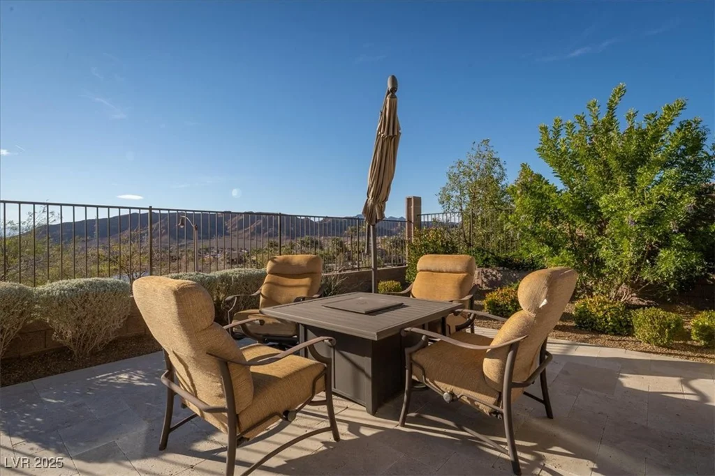 13 Porto Malaga, Henderson, NV 89011