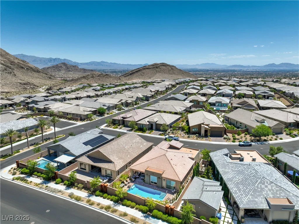 11185 Black Fire Opal, Las Vegas, NV 89138