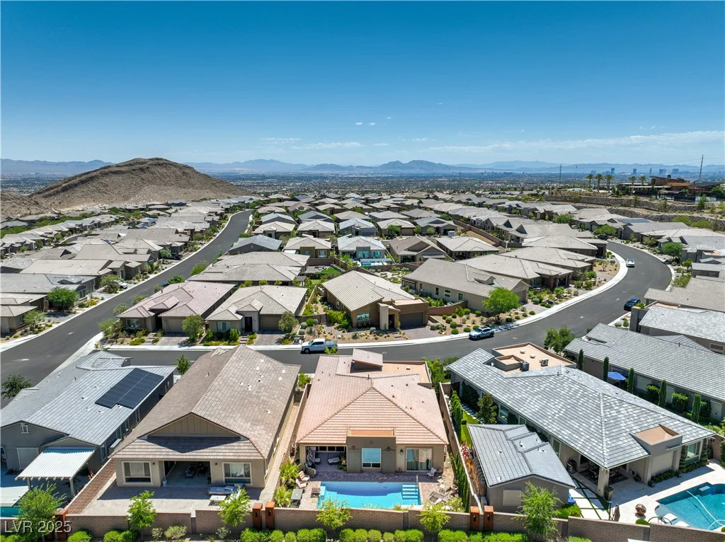 11185 Black Fire Opal, Las Vegas, NV 89138