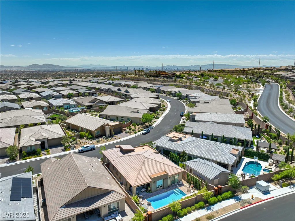 11185 Black Fire Opal, Las Vegas, NV 89138