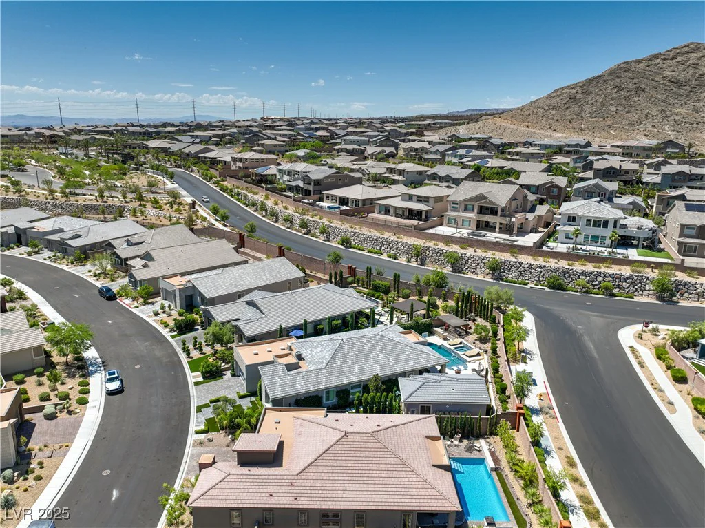 11185 Black Fire Opal, Las Vegas, NV 89138