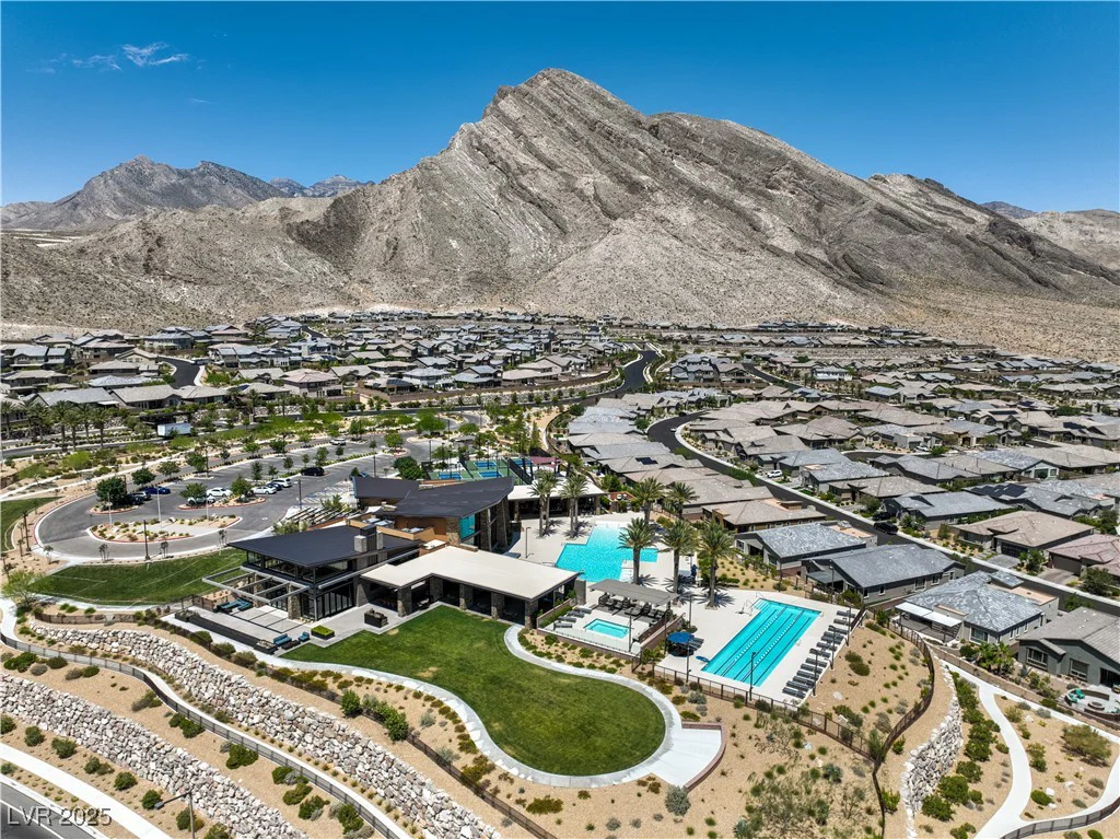 11185 Black Fire Opal, Las Vegas, NV 89138