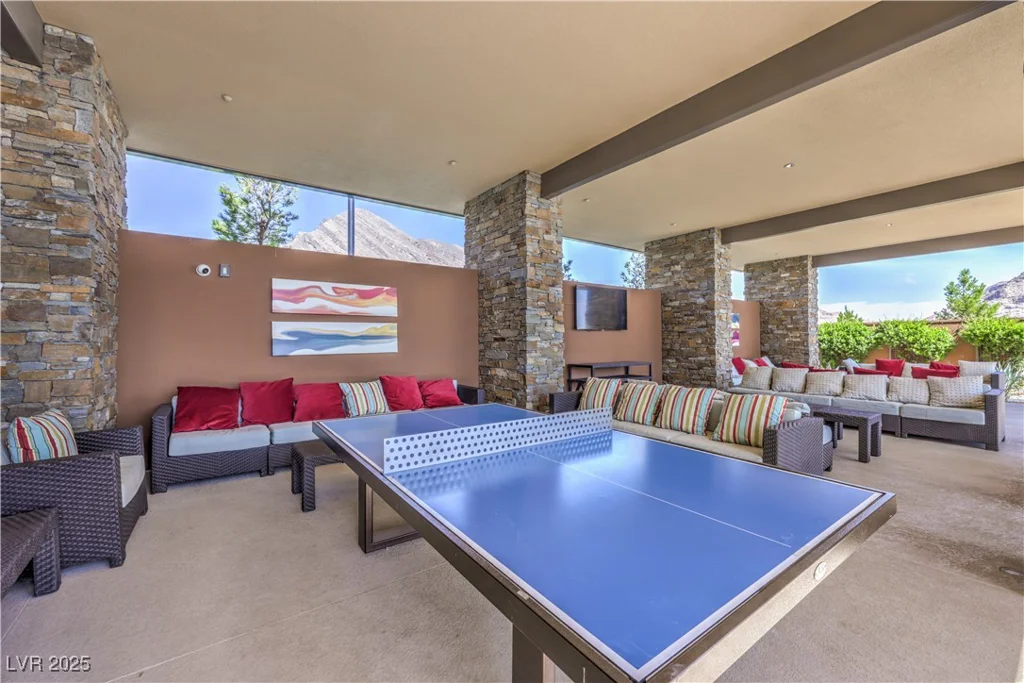 11185 Black Fire Opal, Las Vegas, NV 89138
