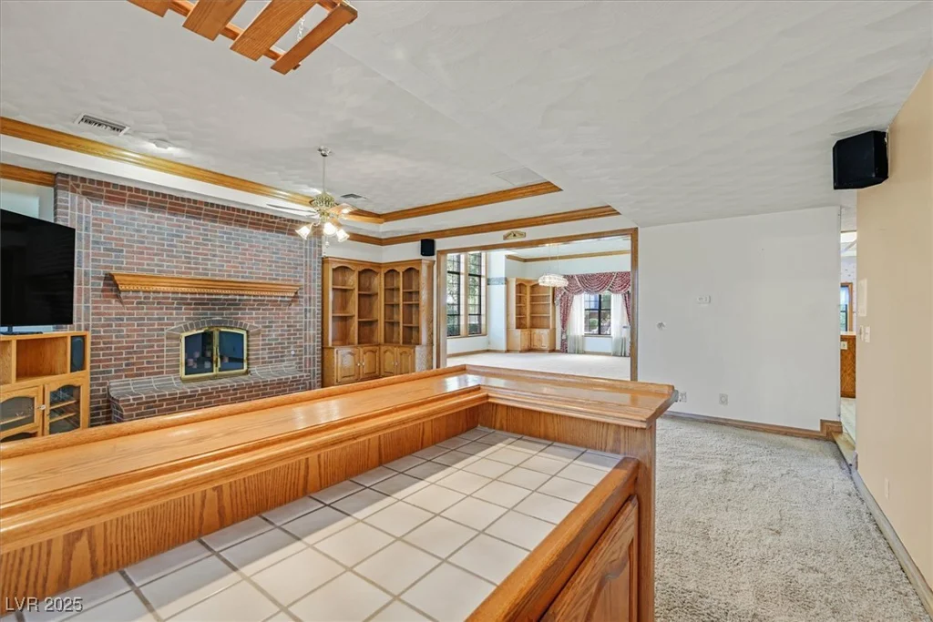 3111 Coachlight, Las Vegas, NV 89117