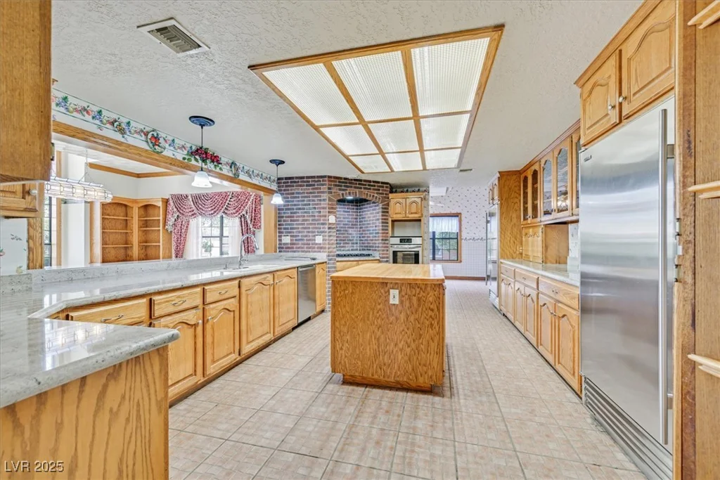 3111 Coachlight, Las Vegas, NV 89117