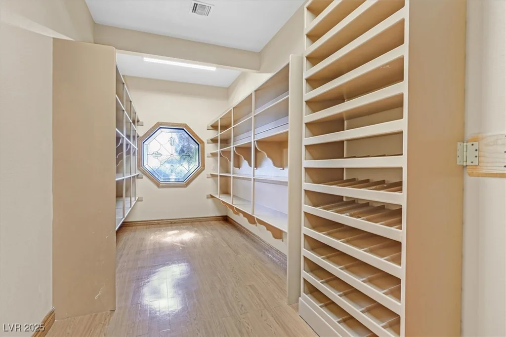 3111 Coachlight, Las Vegas, NV 89117