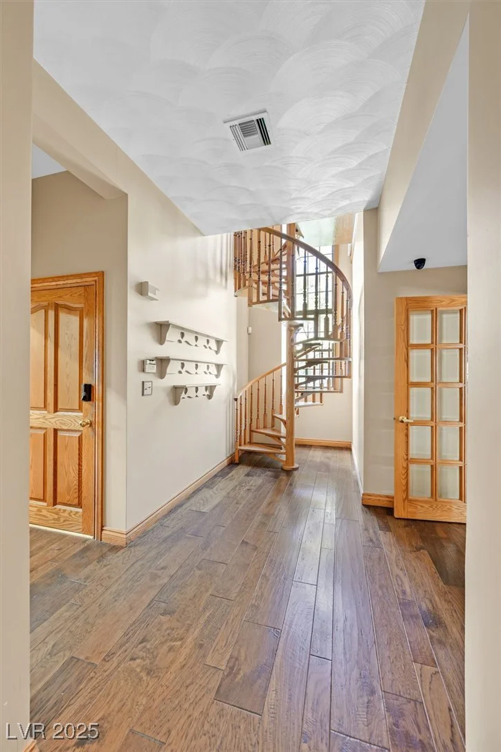 3111 Coachlight, Las Vegas, NV 89117
