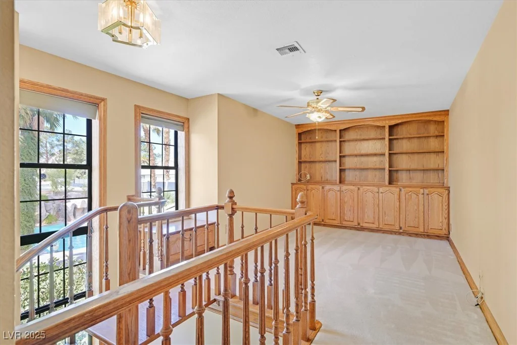 3111 Coachlight, Las Vegas, NV 89117