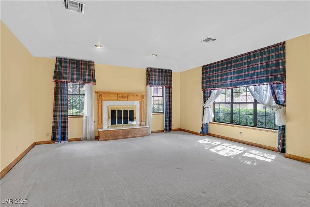 3111 Coachlight, Las Vegas, NV 89117