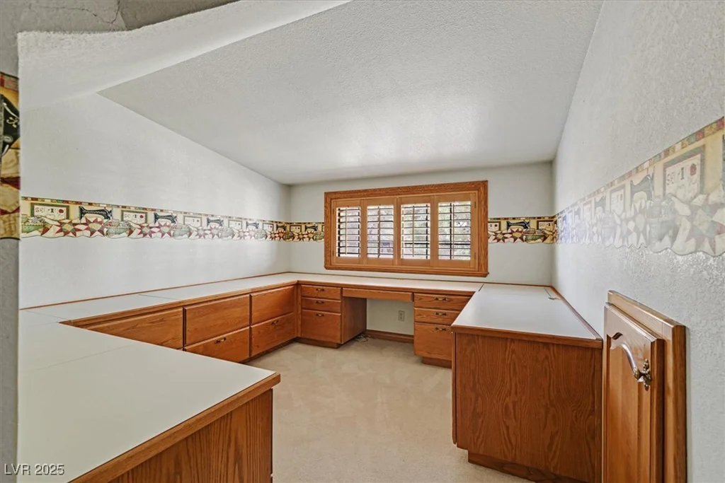 3111 Coachlight, Las Vegas, NV 89117
