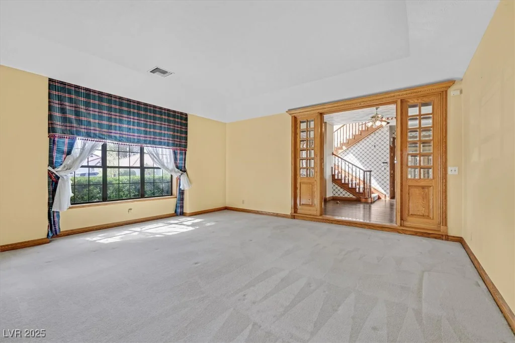 3111 Coachlight, Las Vegas, NV 89117