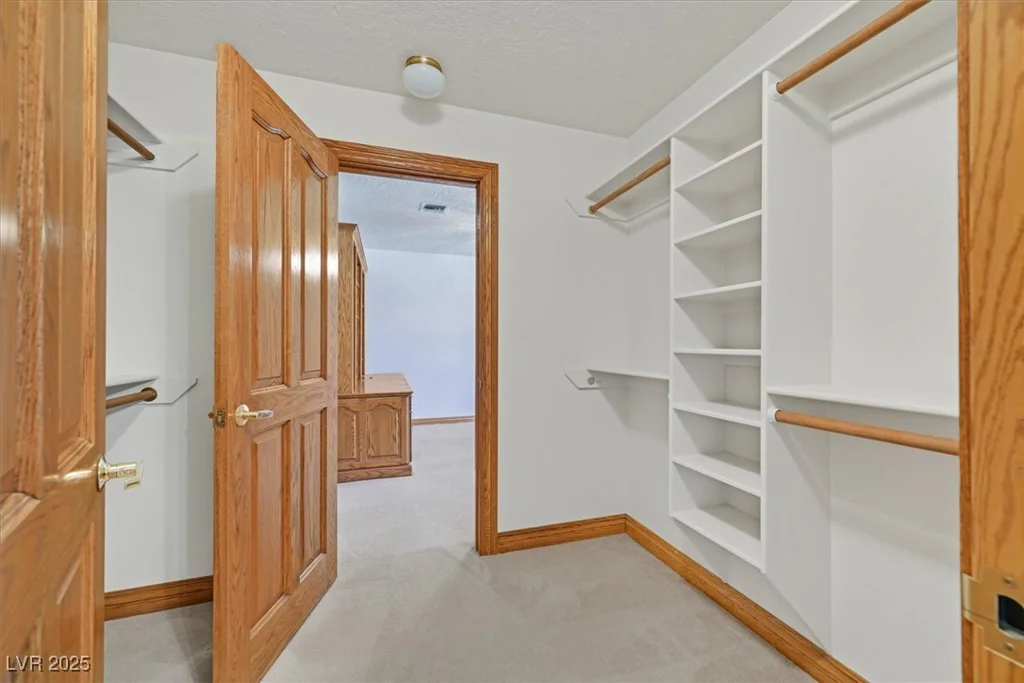 3111 Coachlight, Las Vegas, NV 89117