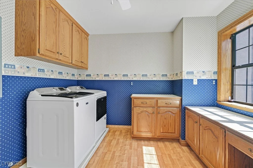 3111 Coachlight, Las Vegas, NV 89117
