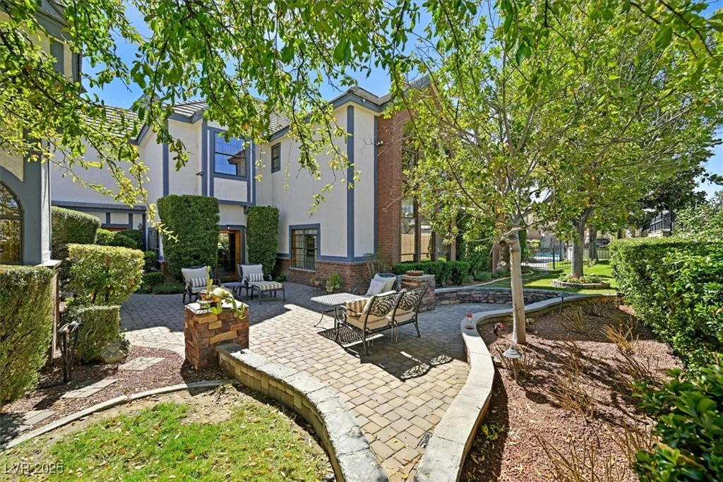 3111 Coachlight, Las Vegas, NV 89117