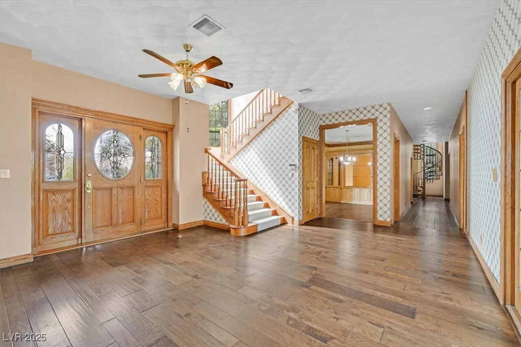 3111 Coachlight, Las Vegas, NV 89117