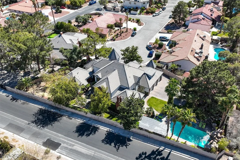 3111 Coachlight, Las Vegas, NV 89117