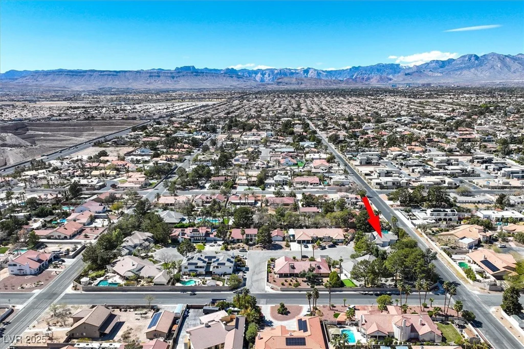 3111 Coachlight, Las Vegas, NV 89117