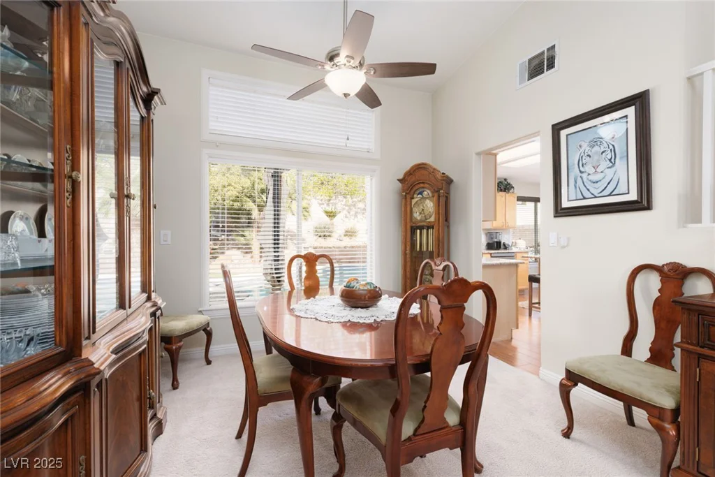 7317 Bosky Springs, Las Vegas, NV 89131
