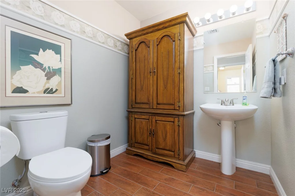 7317 Bosky Springs, Las Vegas, NV 89131