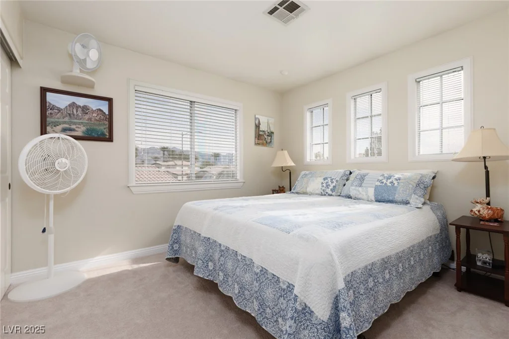 7317 Bosky Springs, Las Vegas, NV 89131