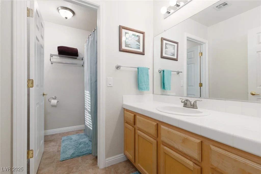 7317 Bosky Springs, Las Vegas, NV 89131