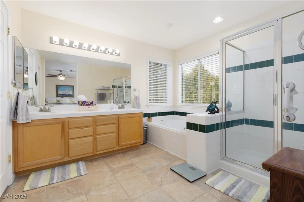 7317 Bosky Springs, Las Vegas, NV 89131