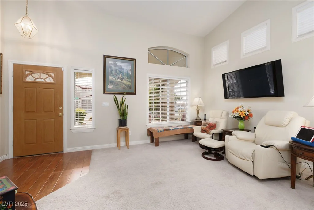7317 Bosky Springs, Las Vegas, NV 89131