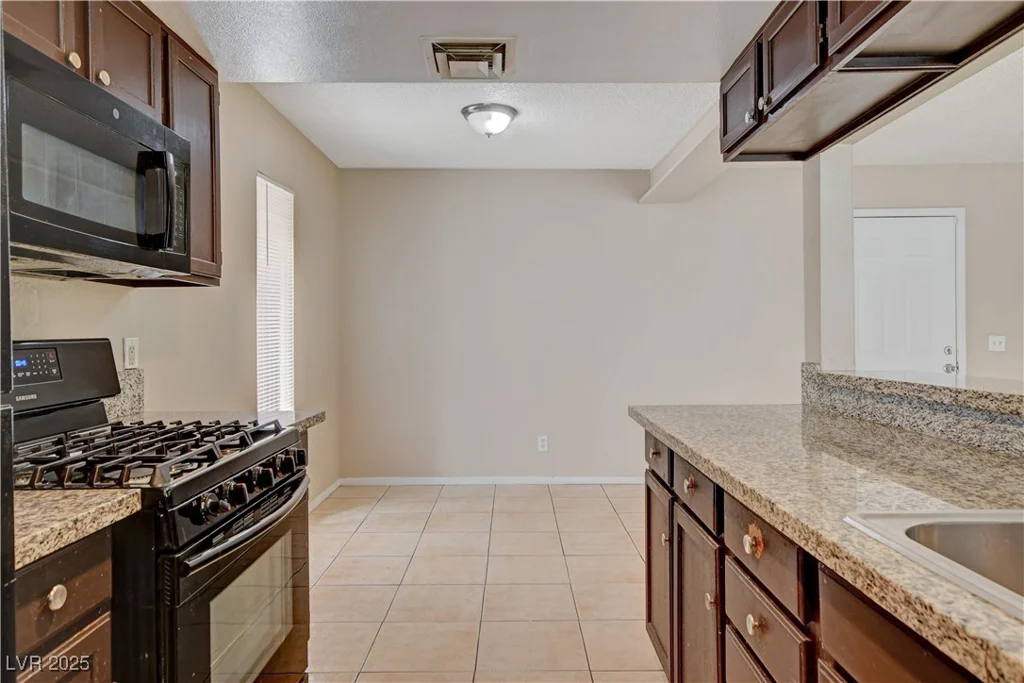 1405 VEGAS VALLEY, Las Vegas, NV 89169