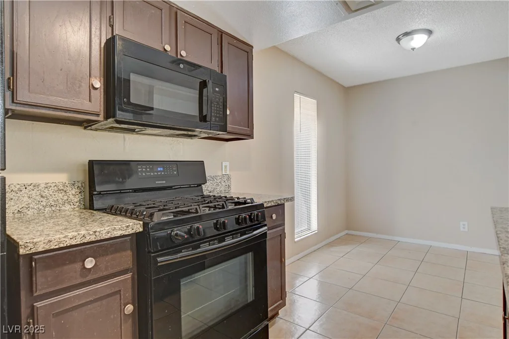 1405 VEGAS VALLEY, Las Vegas, NV 89169
