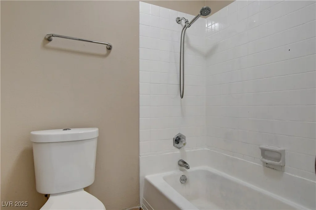 1405 VEGAS VALLEY, Las Vegas, NV 89169