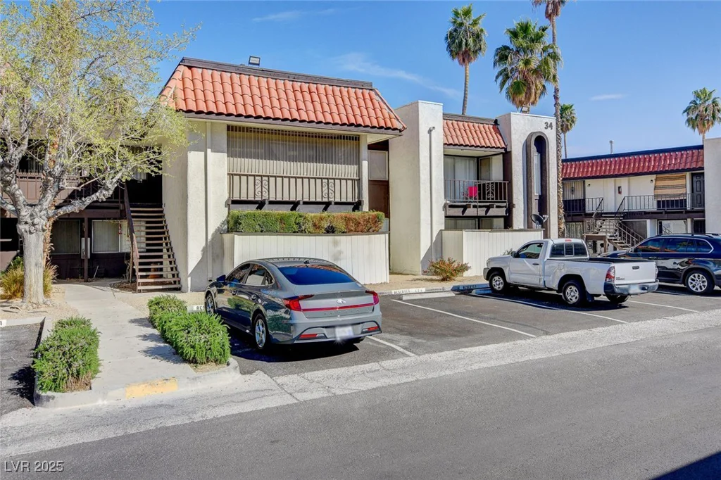 1405 VEGAS VALLEY, Las Vegas, NV 89169