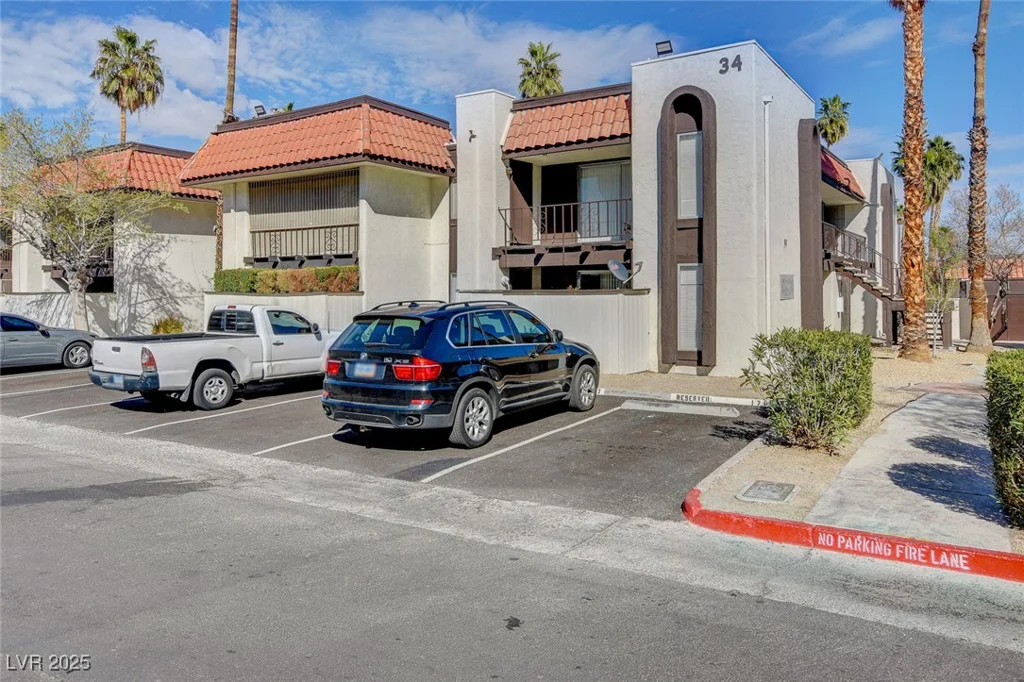 1405 VEGAS VALLEY, Las Vegas, NV 89169