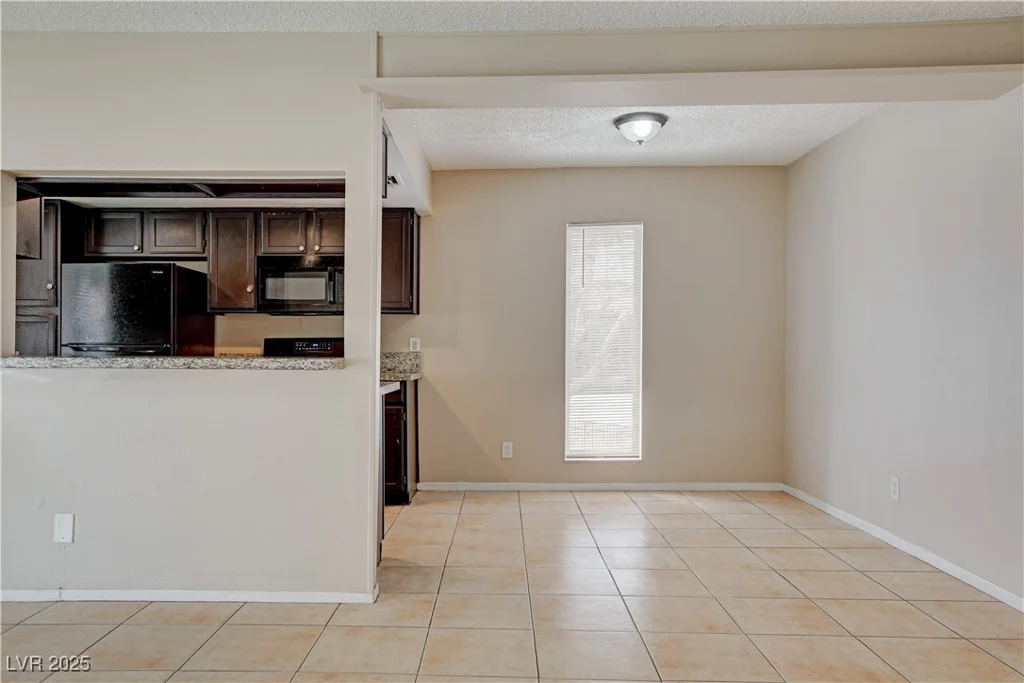 1405 VEGAS VALLEY, Las Vegas, NV 89169