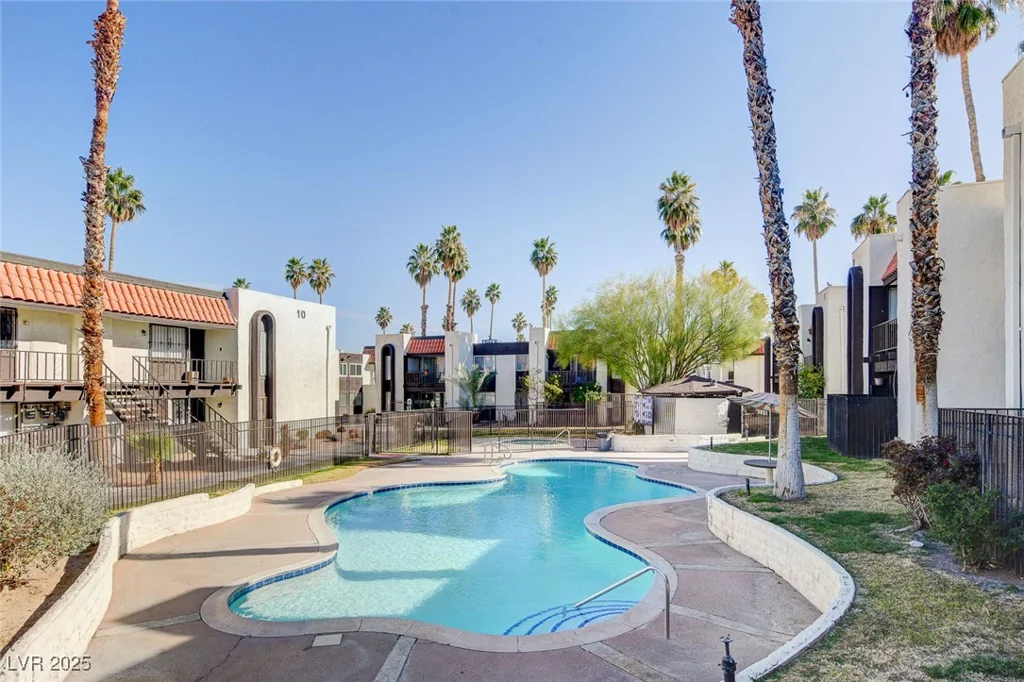 1405 VEGAS VALLEY, Las Vegas, NV 89169