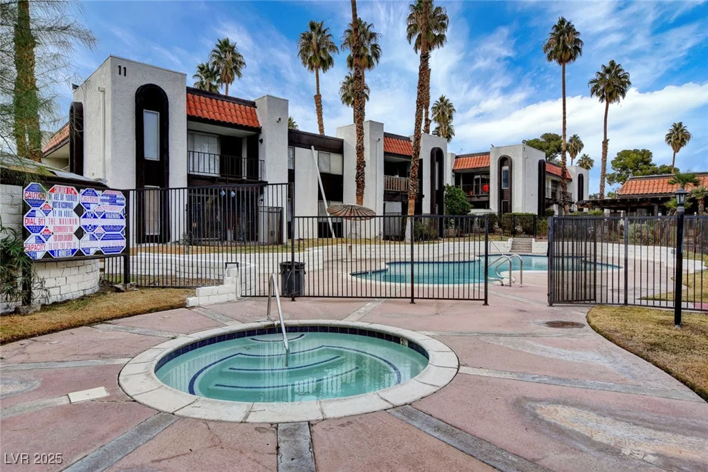 1405 VEGAS VALLEY, Las Vegas, NV 89169