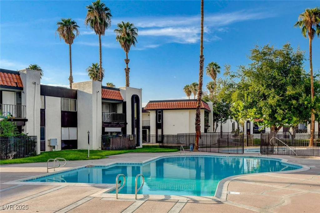 1405 VEGAS VALLEY, Las Vegas, NV 89169