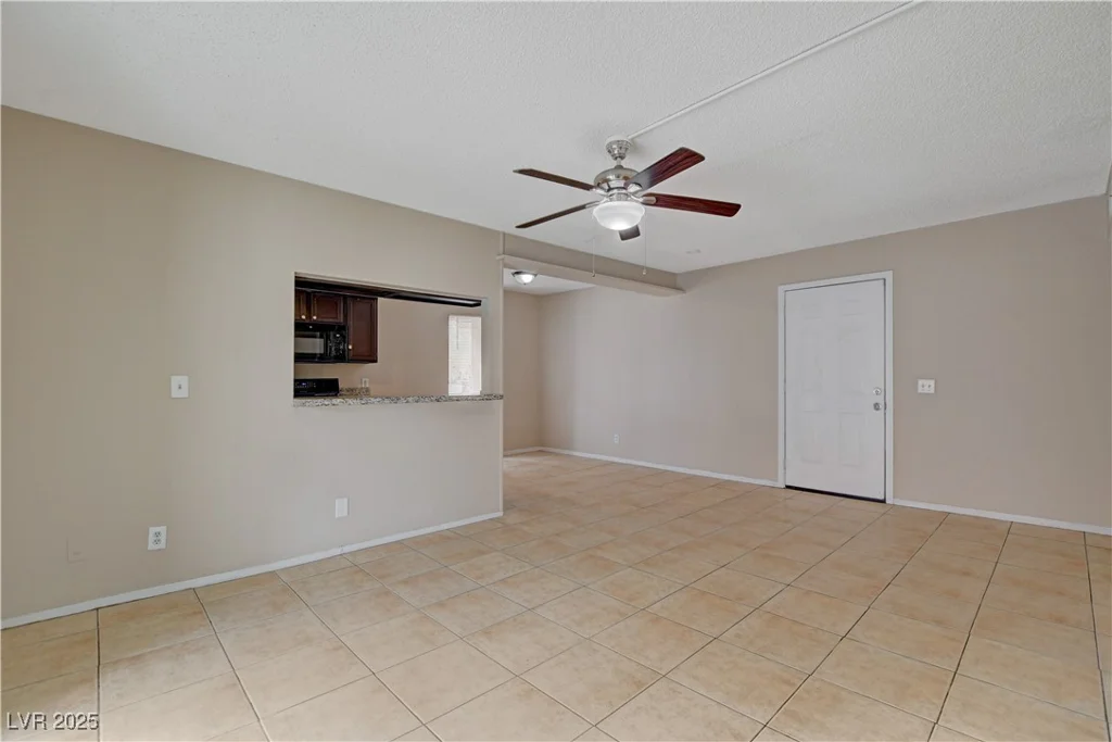 1405 VEGAS VALLEY, Las Vegas, NV 89169