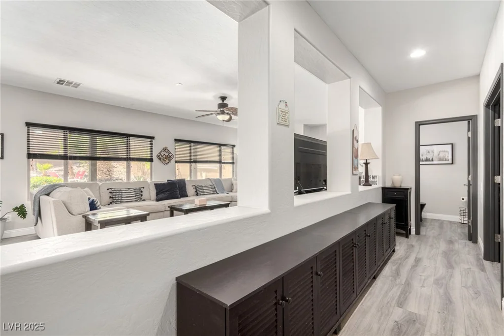 231 Pioneers Peak, Henderson, NV 89002