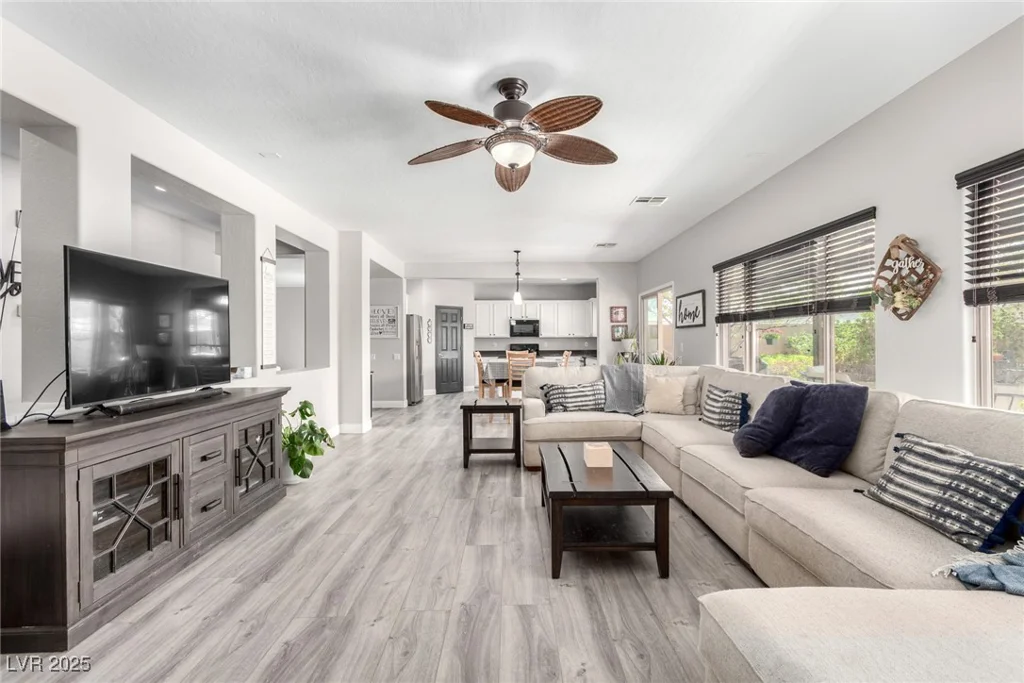 231 Pioneers Peak, Henderson, NV 89002