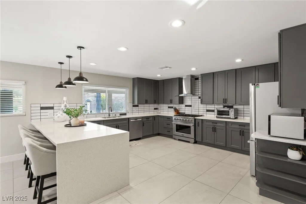 6975 Darby, Las Vegas, NV 89117