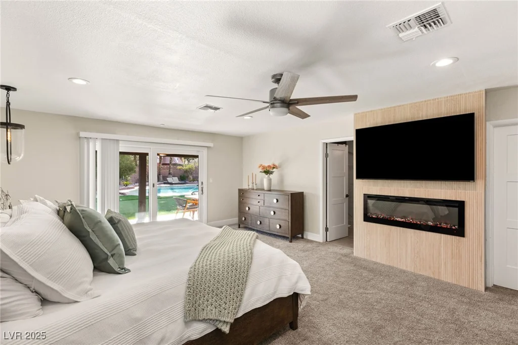 6975 Darby, Las Vegas, NV 89117