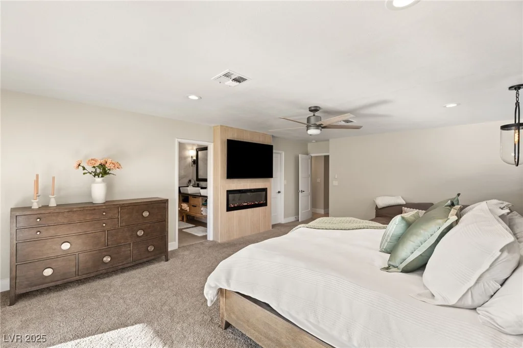 6975 Darby, Las Vegas, NV 89117