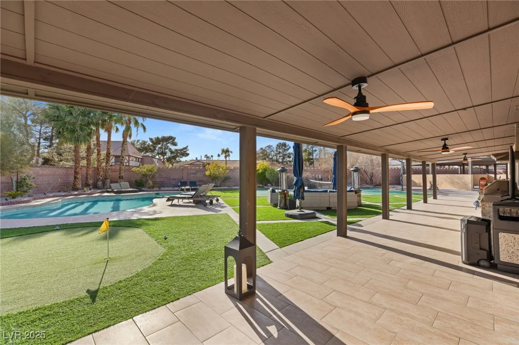 6975 Darby, Las Vegas, NV 89117