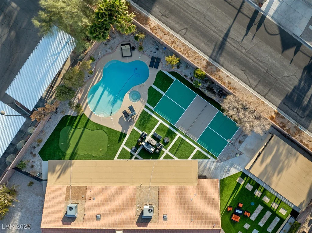 6975 Darby, Las Vegas, NV 89117