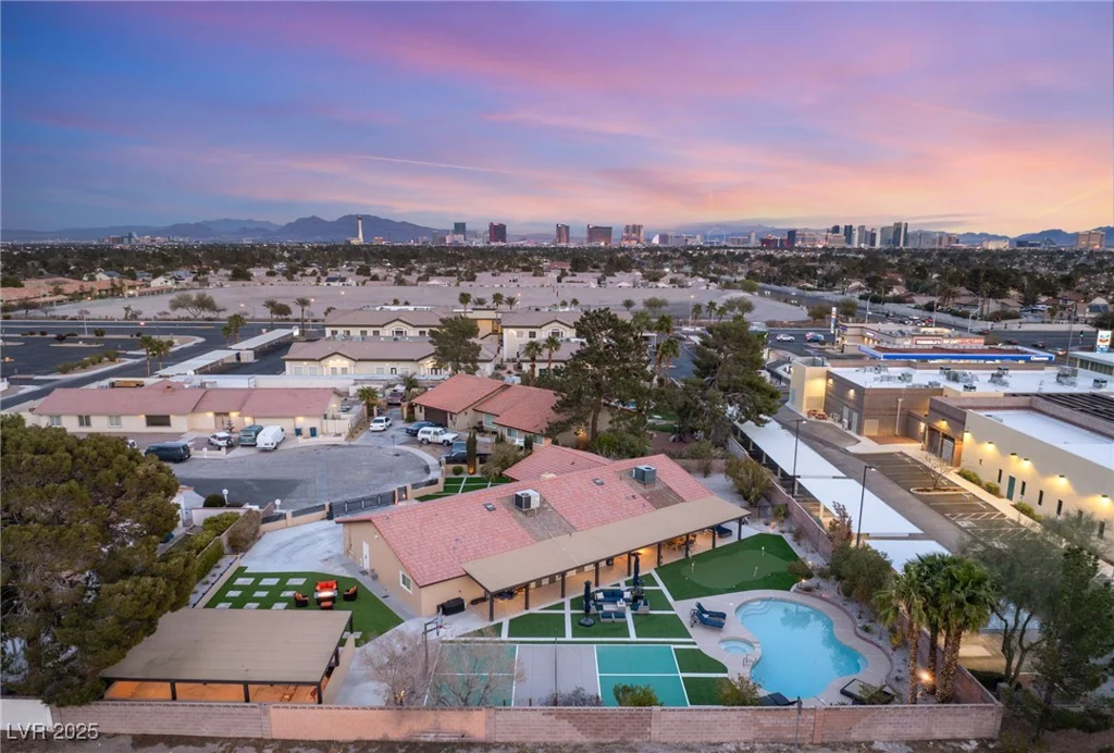 6975 Darby, Las Vegas, NV 89117