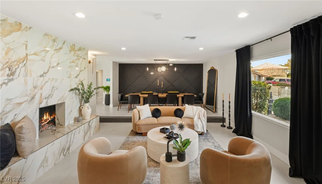 6975 Darby, Las Vegas, NV 89117