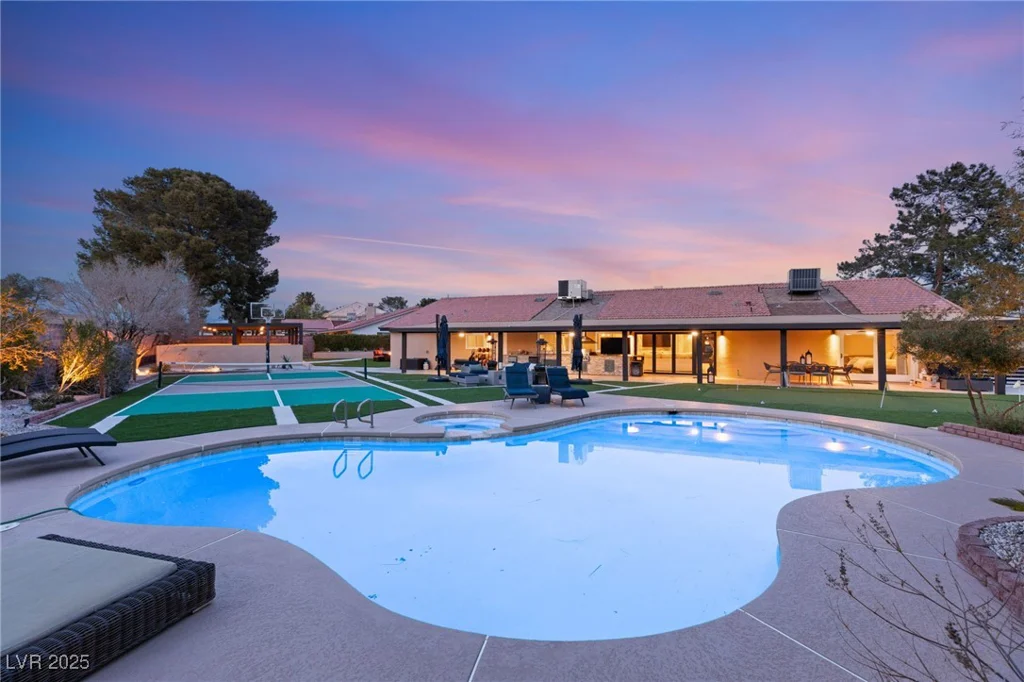 6975 Darby, Las Vegas, NV 89117