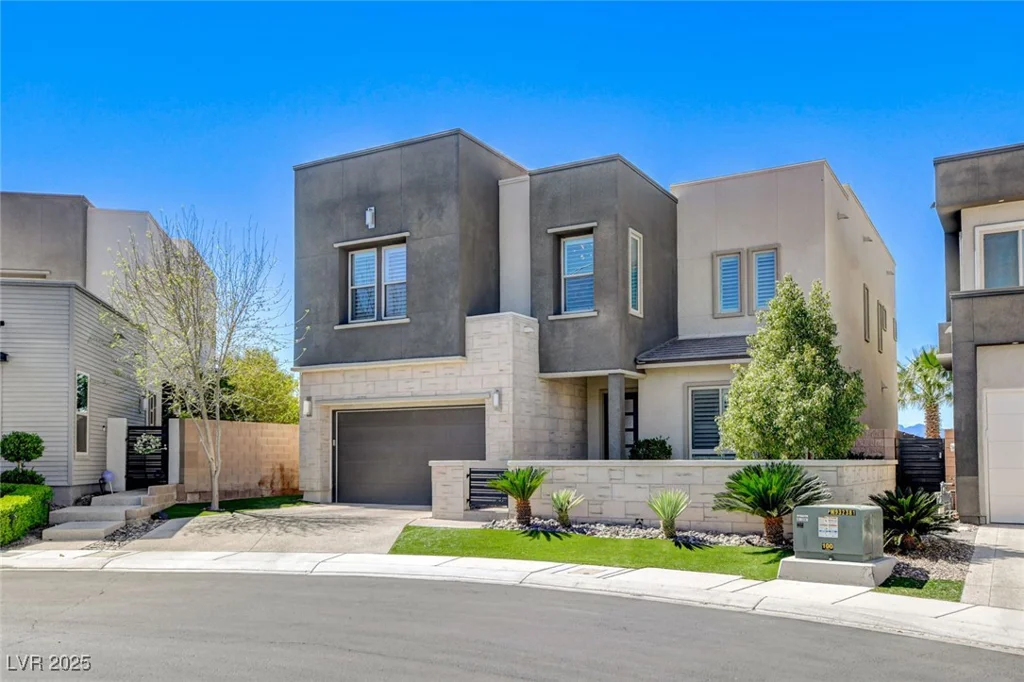 795 Glistening Light, Henderson, NV 89052